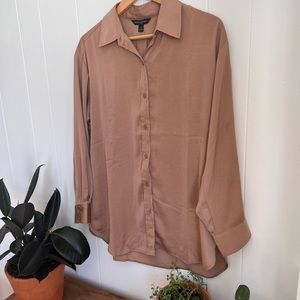 Banana Republic Drapy Button Down Blouse